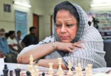 An Inspiring Story of Rani Hamid, the 74 Year Old Legendary Chess Figure