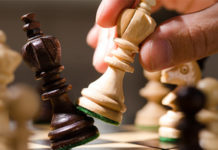 Speed king Elorta banned for cheating in Qatar chess tourney