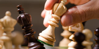 Speed king Elorta banned for cheating in Qatar chess tourney