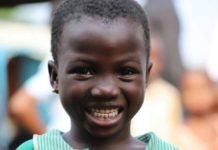 Tunde Onakoya, the Founder of the “Chess in Slums” Initiative Shares Amazing Story