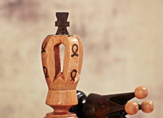 No Castling Chess – interview with Anand and Kramnik