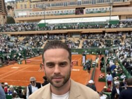 Wadim Rosenstein Didn’t Just Announce a Chess Event. He Made the World Look.